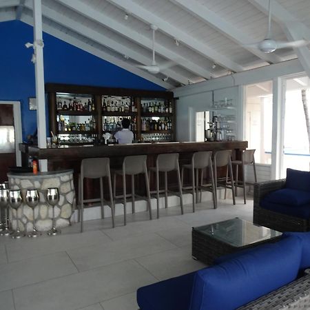 Sibonne Beach Hotel Grace Bay Exterior photo