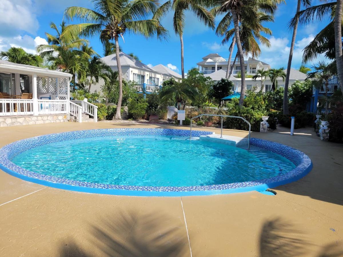 Sibonne Beach Hotel Grace Bay Exterior photo